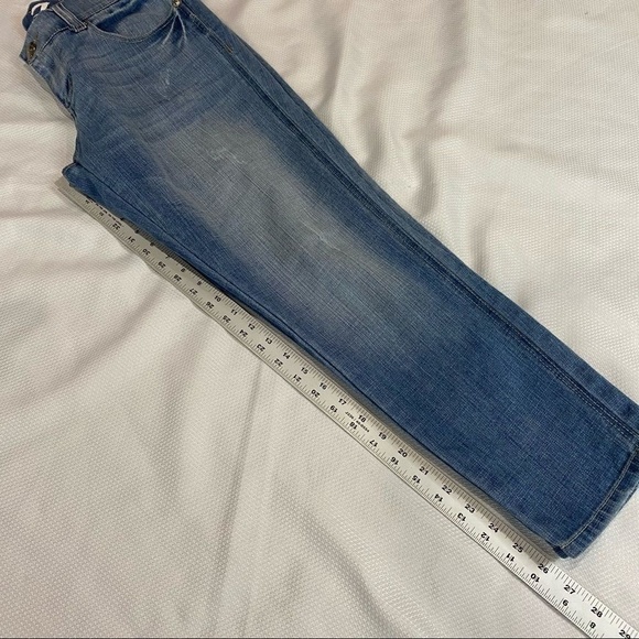 Seven7 Skinny Easy Fit Light Wash Jeans - Picture 3 of 8